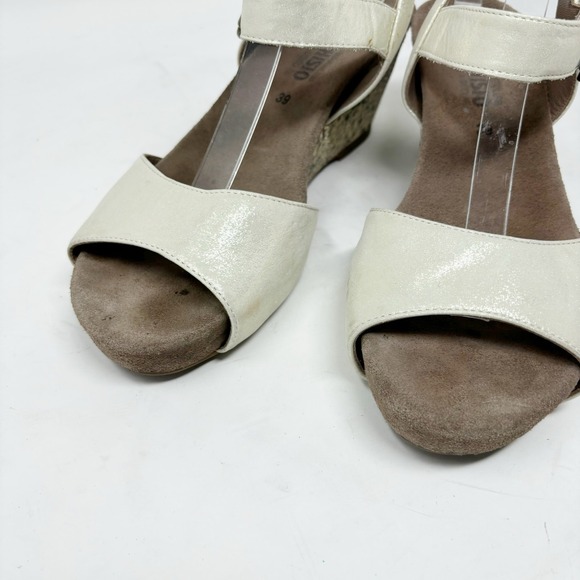 Mephisto Sandals Size 39/9 Snakeskin Wedge Iridescent Shimmer Adjustable Strap - Picture 2 of 10
